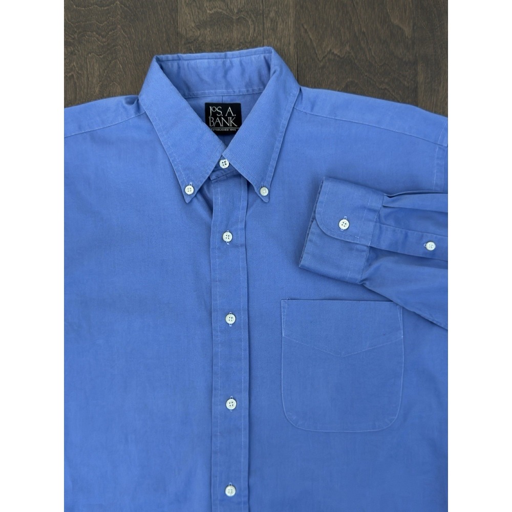Jos A Bank Men's Button Up Blue Oxford Dress Shirt Size 15.5 Long Sleeve Pocket